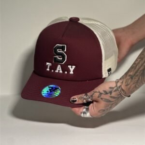 GORRA ROJA Y BLANCA 2 DREAMING