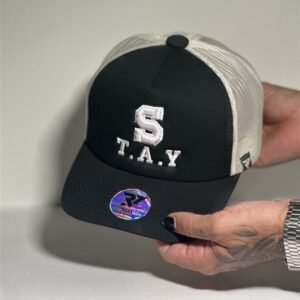 GORRA GRIS Y BLANCA DREAMING